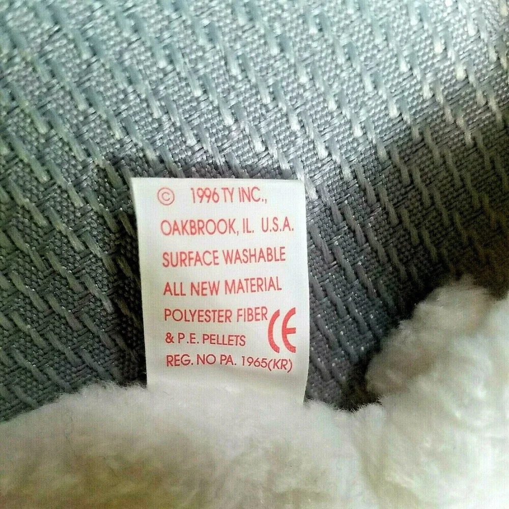 Rare Beanie baby Fleece The lamb HUGE ERROR-Wrong Color Fiber Great Condition 96